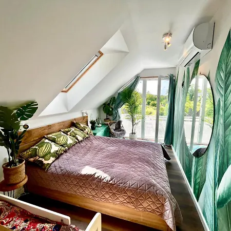 Bohemian Eco Kisapati